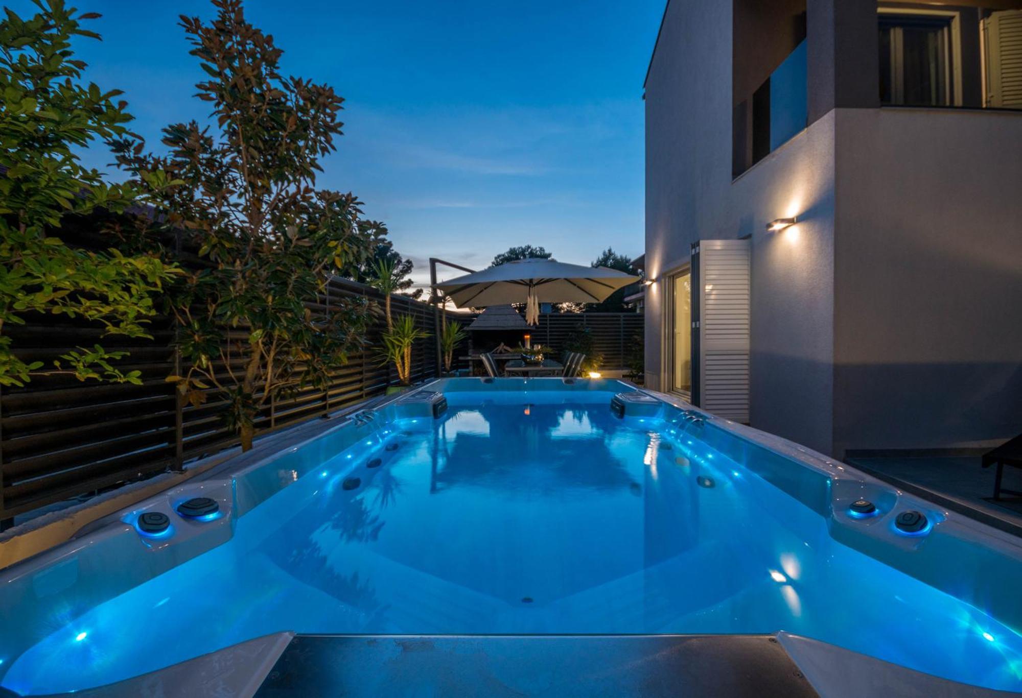 Апартаменты House With Pool Ledenko Биоград-на-Мору Экстерьер фото
