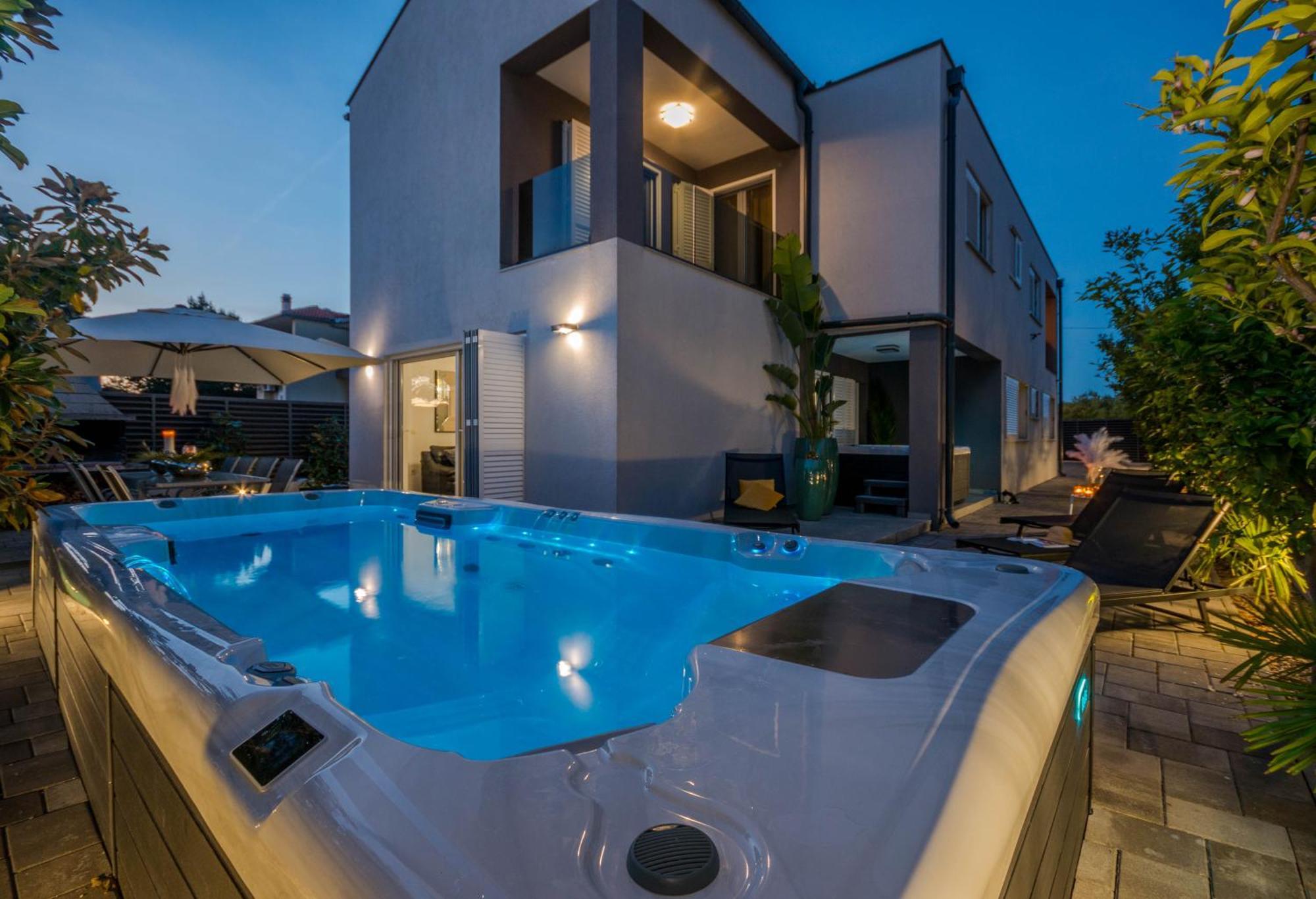 Апартаменты House With Pool Ledenko Биоград-на-Мору Экстерьер фото
